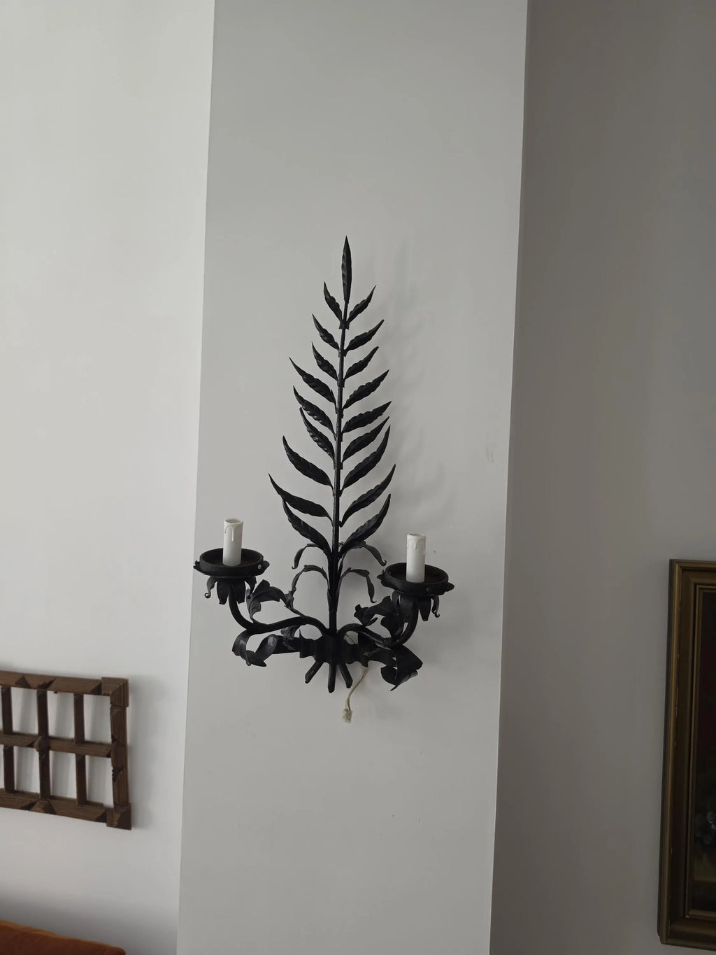 Vintage Italian Tole Wall Sconce Black Metal Botanical Light Double Arm Leaf Floral Hollywood Regency Mid Century Statement Lighting - Image 5