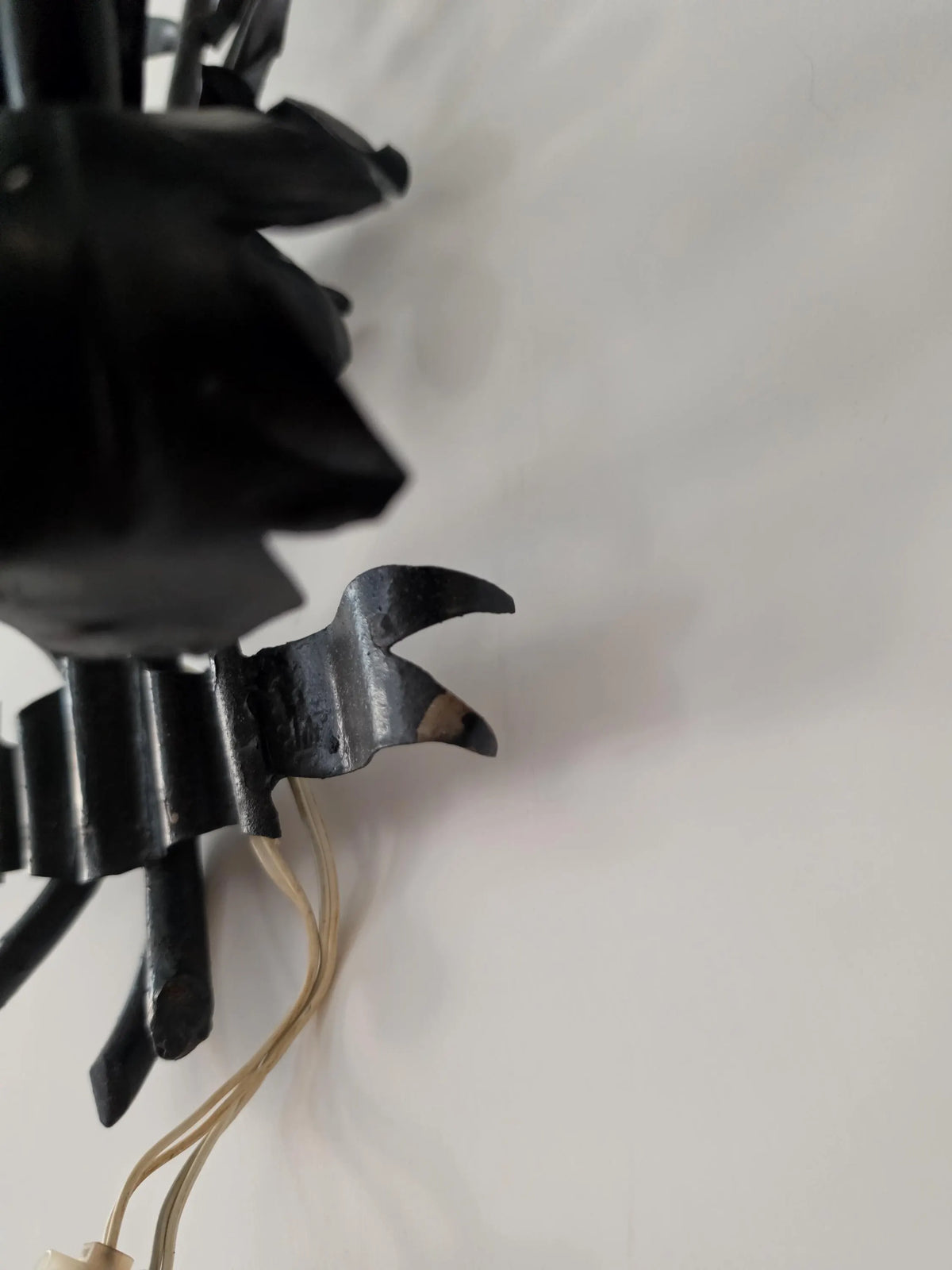 Vintage Italian Tole Wall Sconce Black Metal Botanical Light Double Arm Leaf Floral Hollywood Regency Mid Century Statement Lighting - Image 11