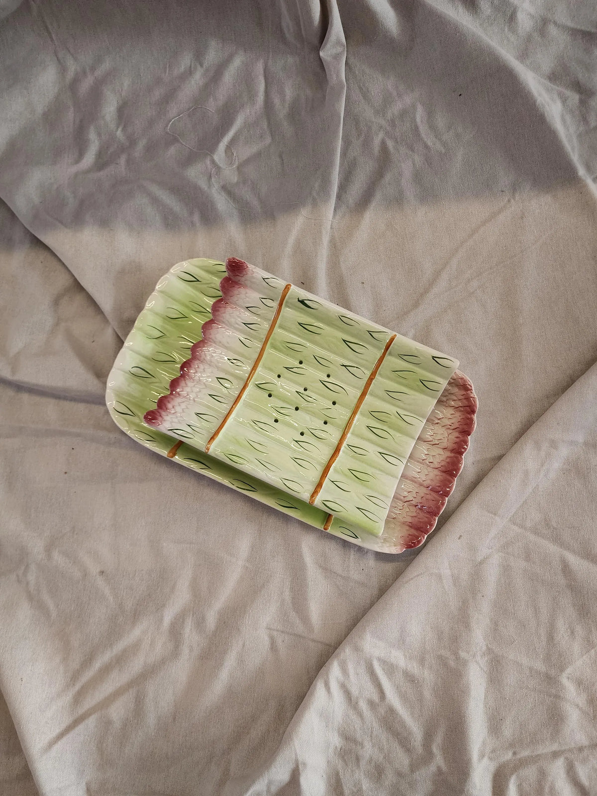 Vintage Italian Majolica Asparagus Serving Dish Ceramic Strainer Platter Trompe Loeil Vegetable Ware Kitchen Table Decor Collectible - Image 3
