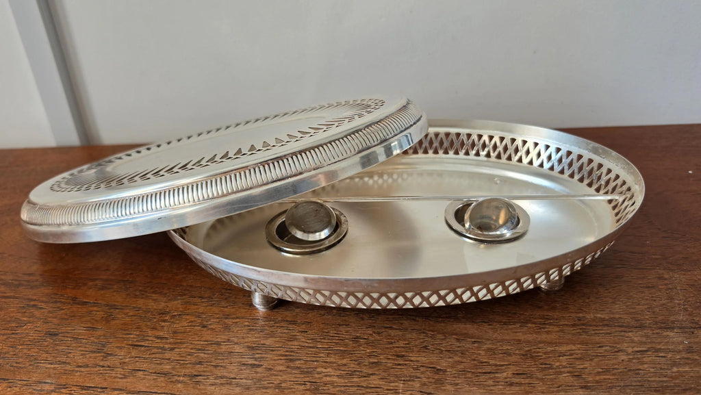 Vintage Silver Plate Warming Serving Dish, Oval Pierced Tableware with Lid, Footed Buffet Server, English Style Dining Serveware - Image 7