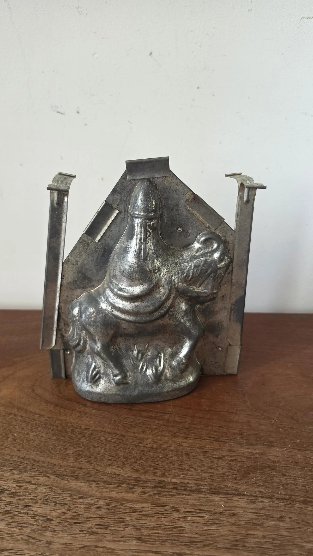Antique French Santa Claus Chocolate Mold, Père Noël on Horse Tin Mould, Rare Equestrian Christmas Confectionery Form - Image 3