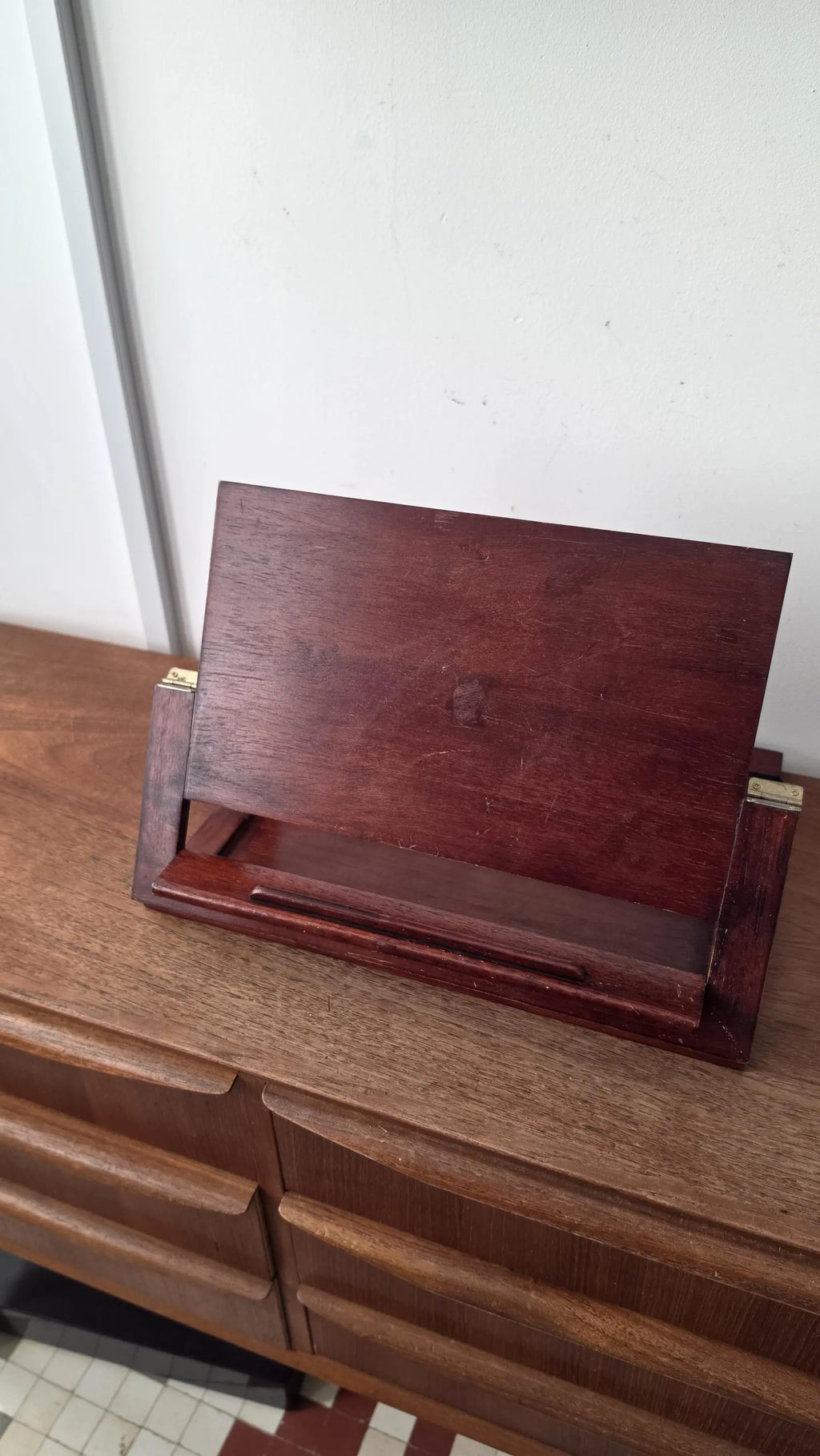 Vintage Wooden Reading Stand, Adjustable Book Rest, Folding Cookbook Holder, Desktop Lectern, Library Book Display, Writing Stand - Image 5
