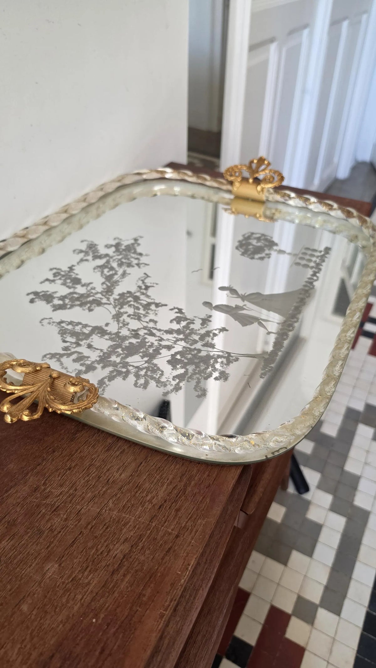 Vintage Murano Glass Mirror Tray, Gold Gilt Ornate Handles, Etched Courting Scene, Italian Vanity Perfume Tray - Image 4