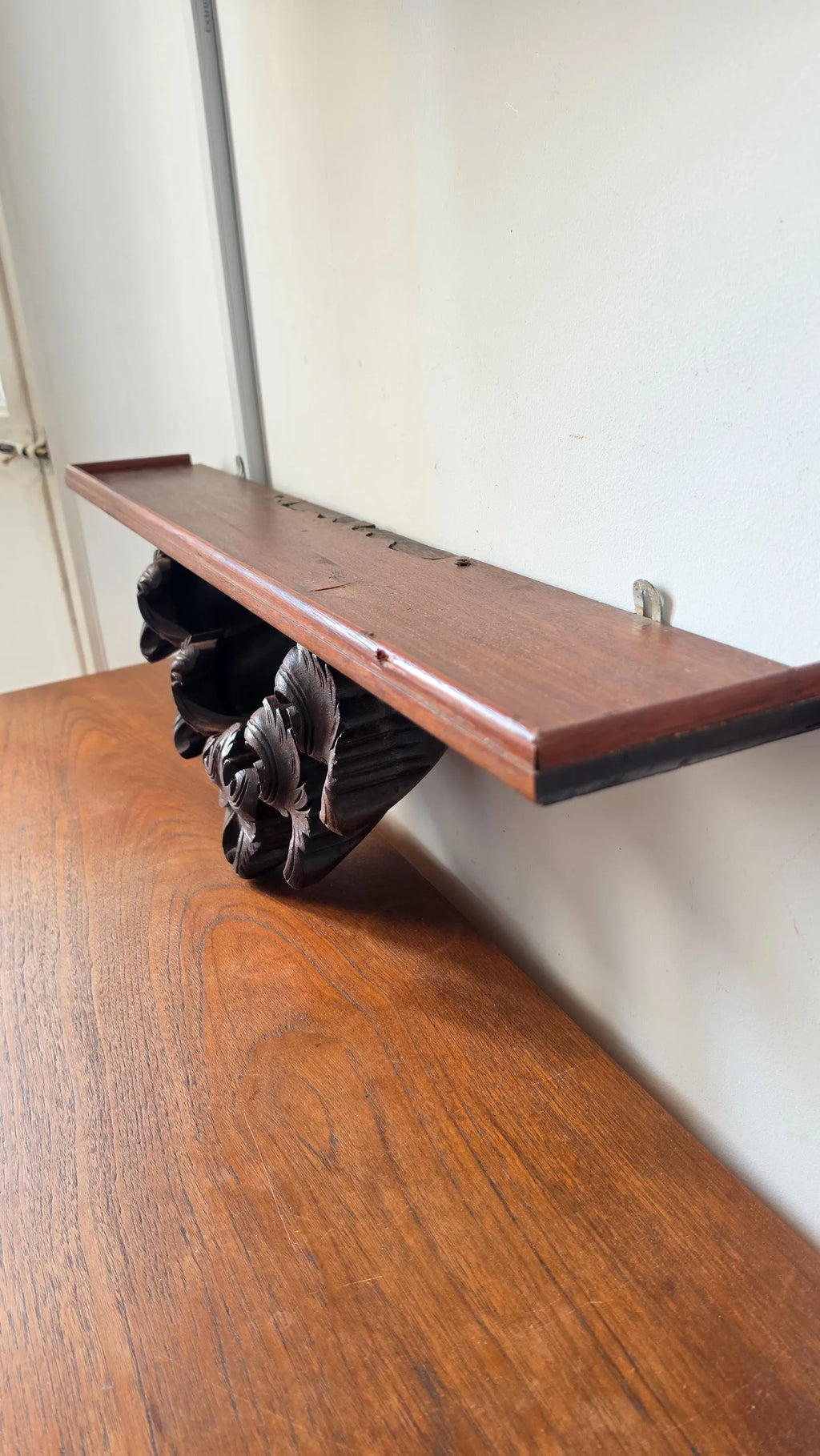 Antique Carved Wood Wall Shelf, Acanthus Leaf Corbel Display Ledge, 32 Inch Architectural Folk Art Wall Decor - Image 10