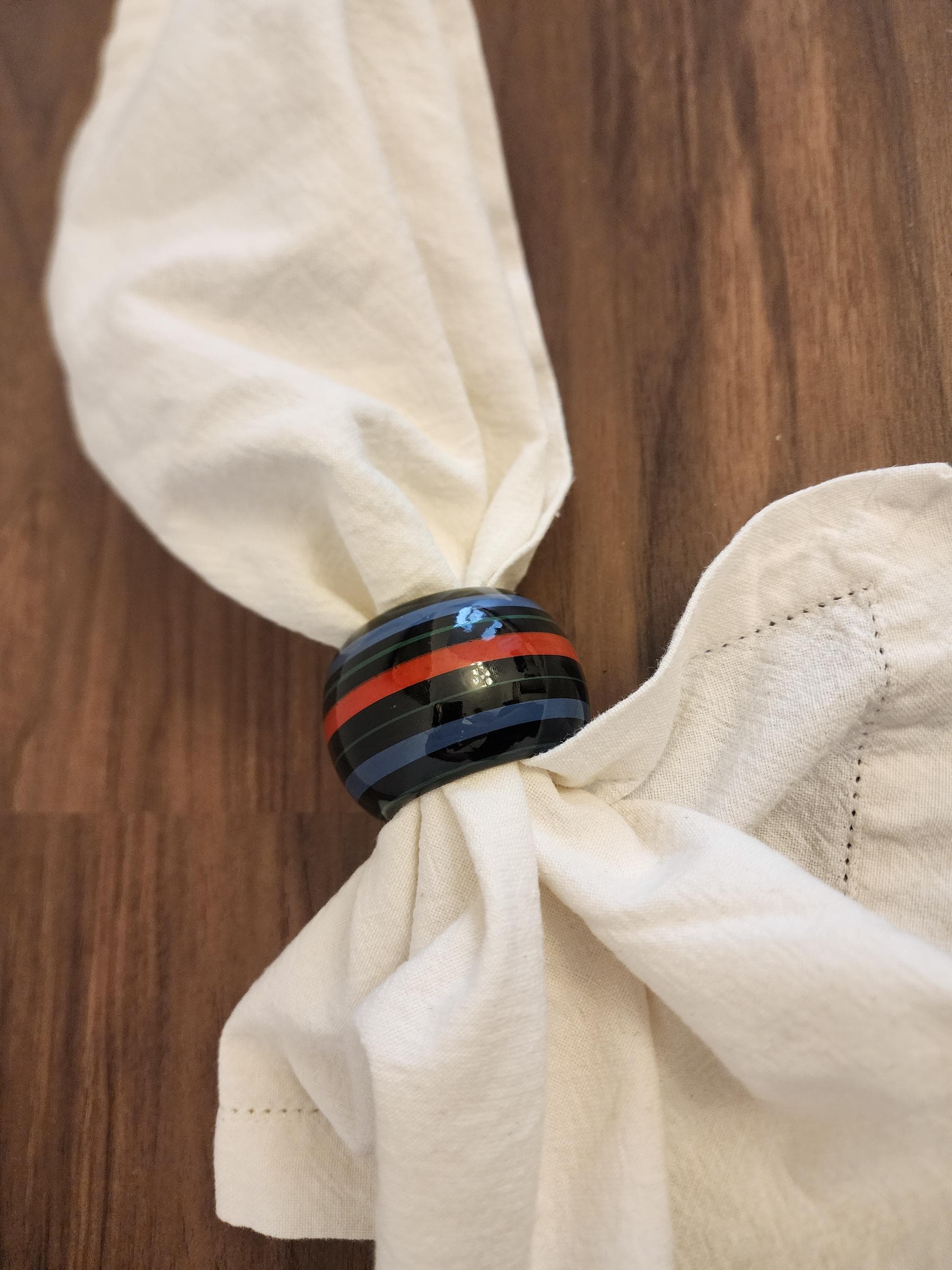 Set of 4 Vintage Hand Painted Lacquer Napkin Rings