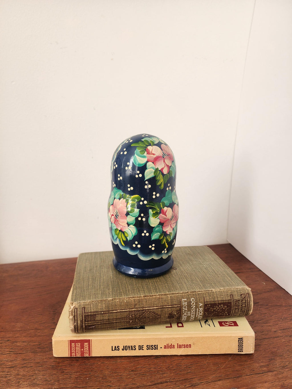Vintage Blue Matryoshka Doll Set, 5 Piece Russian Nesting Dolls, Hand Painted Floral Babushka, Folk Art Collectible Decor