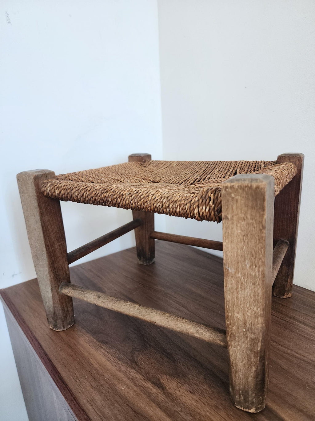 Rustic Woven Stool, Vintage Wood Footstool, Small Farmhouse Stool, Natural Wicker Seat, Country Cottage Decor