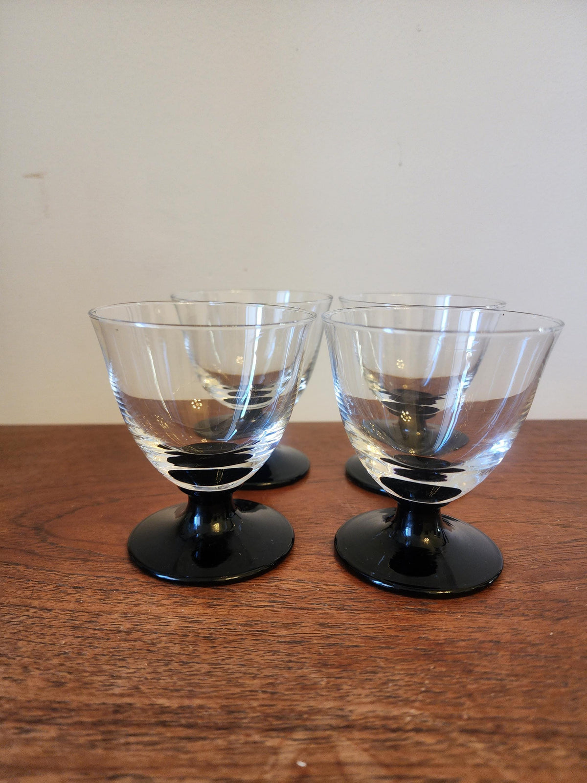 Set of 4 French Vintage Black Base Dessert Glasses, Mid Century Small Coupes, Liqueur or Sundae Glass Set, Retro Barware Decor