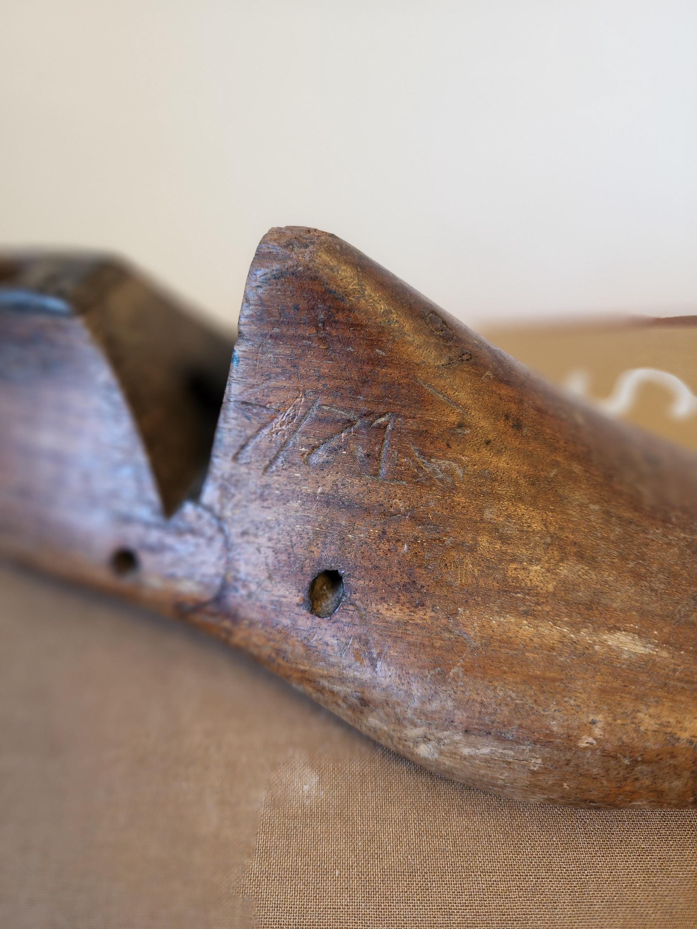 Antique Wooden Shoe Last, Vintage Cobbler Form, Rustic Industrial Decor, Handmade Shoemaker Mold, Farmhouse Display Object