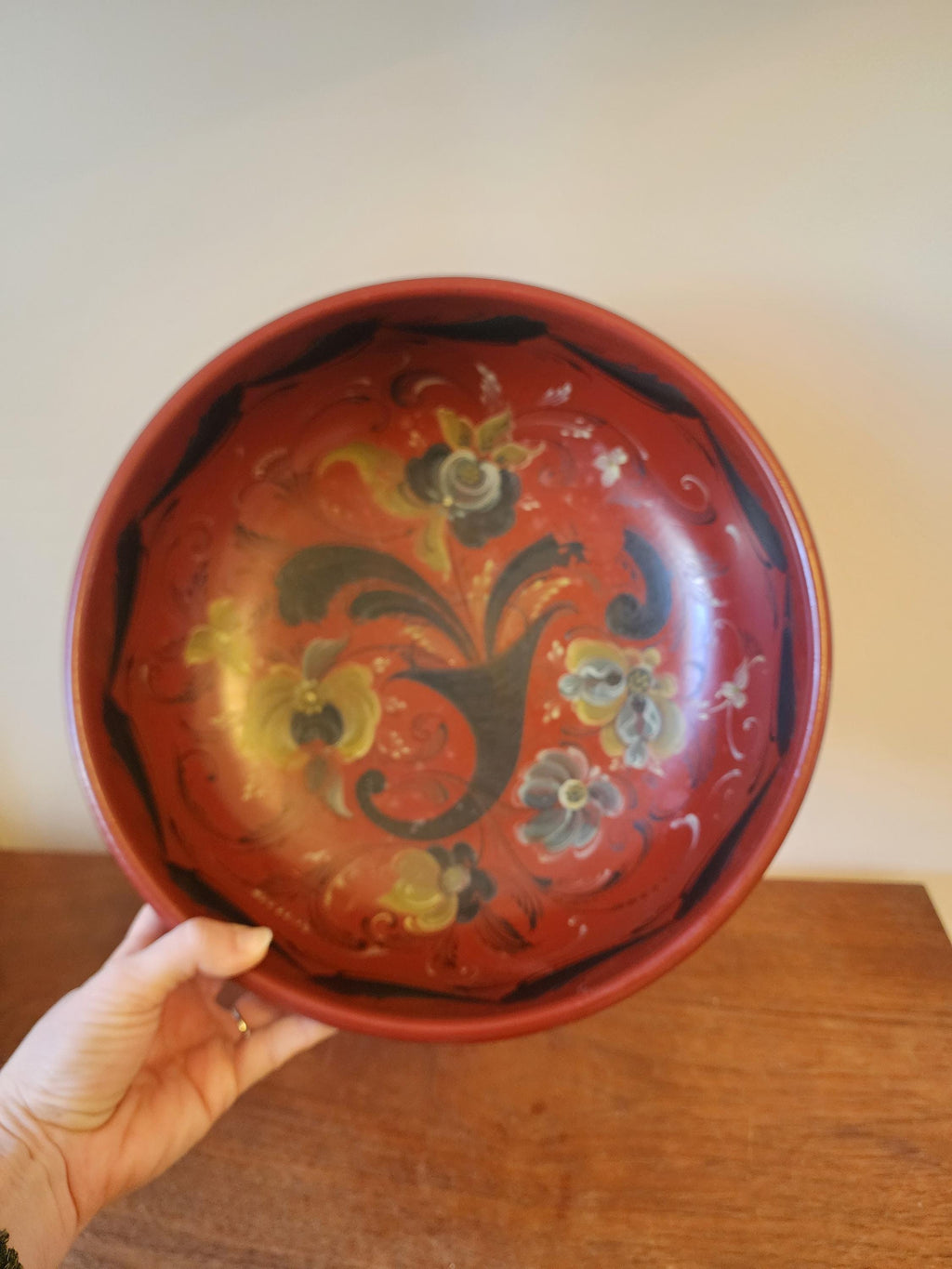 Ellen Marie Janson Rosemaling Bowl, 1978 Signed Scandinavian Folk Art, Hand Painted Nordic Wood Bowl, Vintage Norwegian Decor