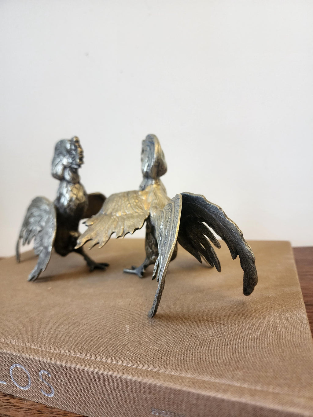 Vintage silver plated fighting Rooster Figurines Pair, Silver Tone Fighting Cockerels Sculptures, Farmhouse Country Animal Decor