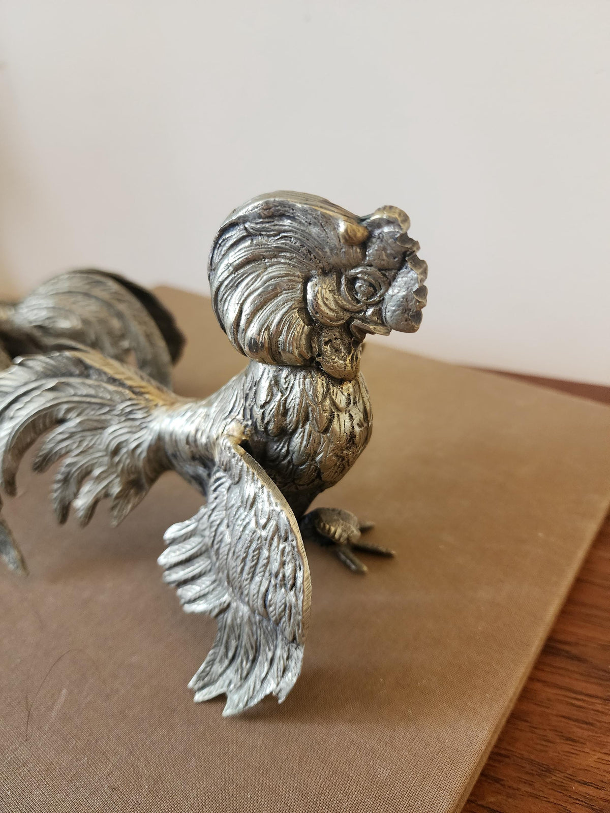 Vintage silver plated fighting Rooster Figurines Pair, Silver Tone Fighting Cockerels Sculptures, Farmhouse Country Animal Decor