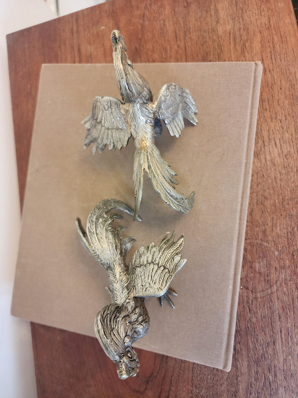 Vintage silver plated fighting Rooster Figurines Pair, Silver Tone Fighting Cockerels Sculptures, Farmhouse Country Animal Decor