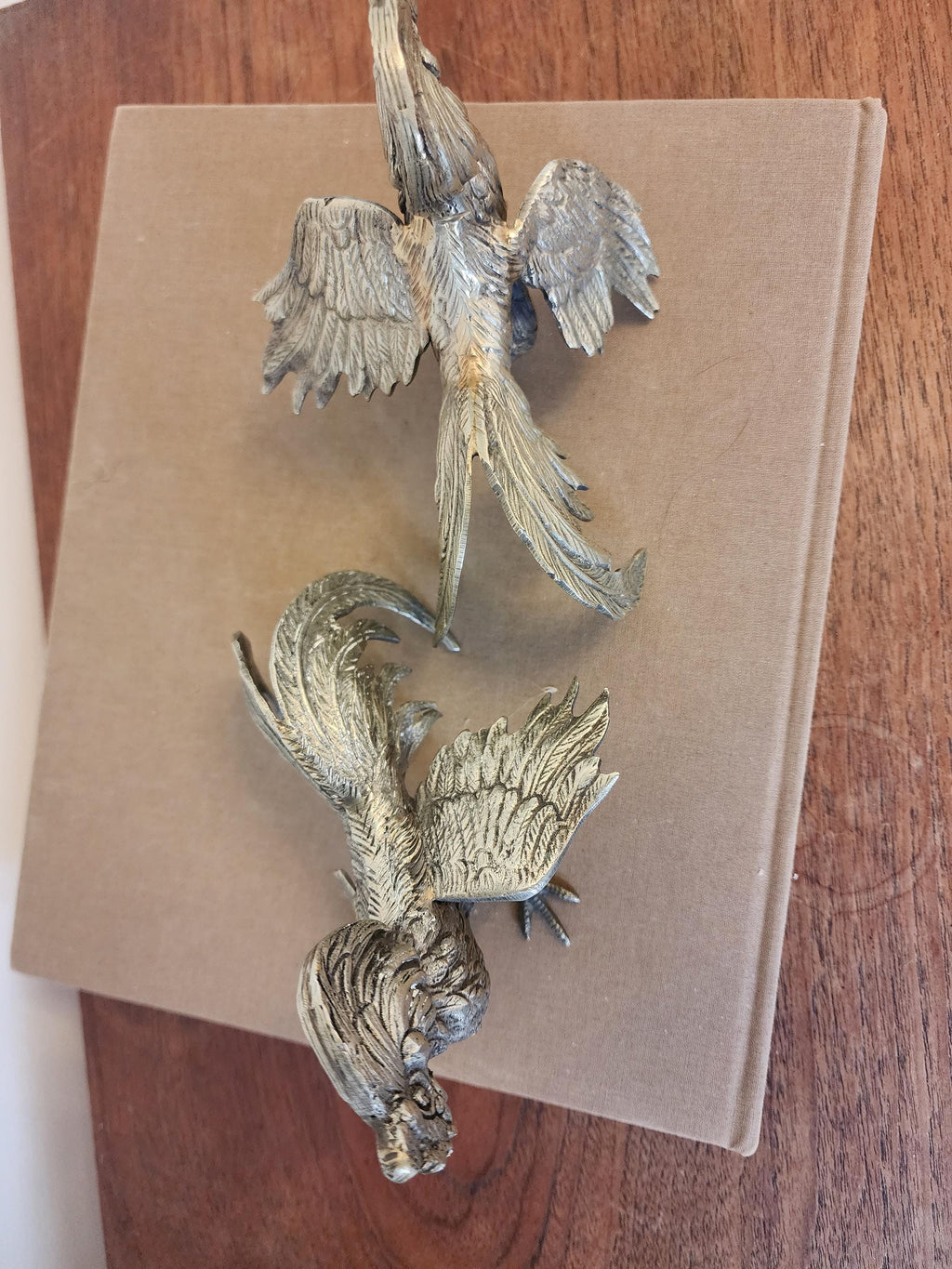 Vintage silver plated fighting Rooster Figurines Pair, Silver Tone Fighting Cockerels Sculptures, Farmhouse Country Animal Decor