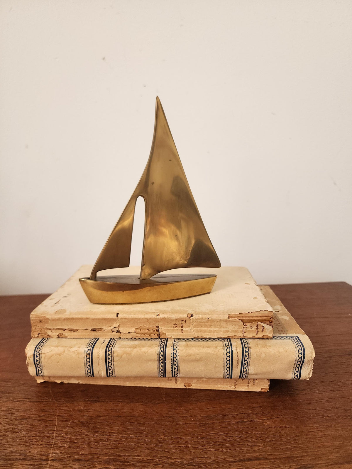 MCM Brass Sailboat Sculpture, Mid Century Modern Nautical Decor, Vintage Minimalist Brass Boat Figurine