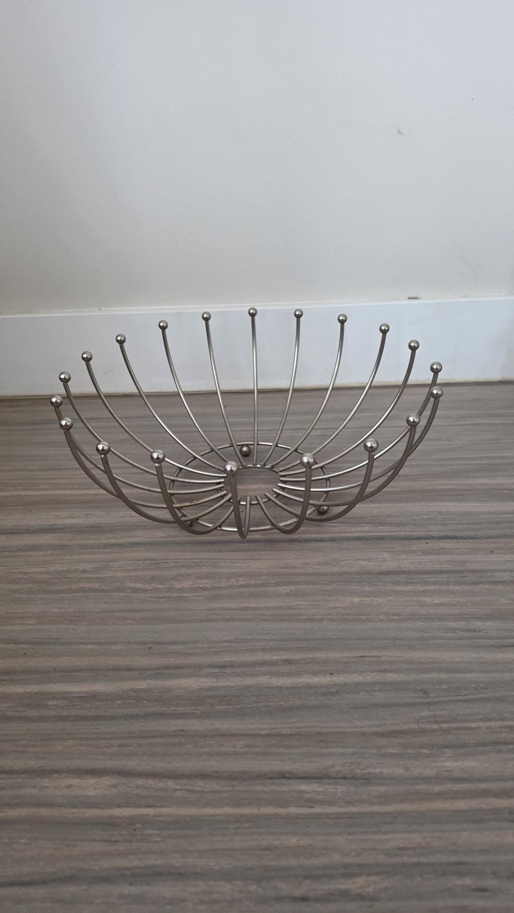Mid-Century Modern Sputnik Fruit Bowl | 1960s Atomic Wire Basket with Colorful Balls | Retro Pop Art Table Centerpiece