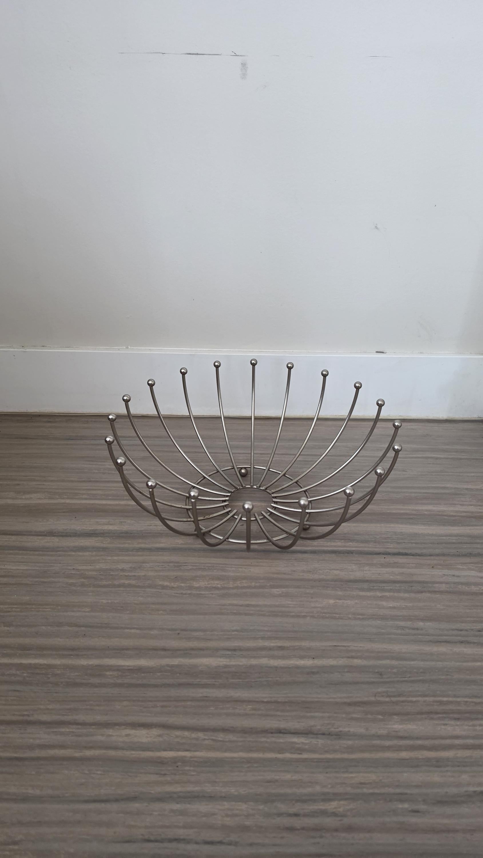 Mid-Century Modern Sputnik Fruit Bowl | 1960s Atomic Wire Basket with Colorful Balls | Retro Pop Art Table Centerpiece