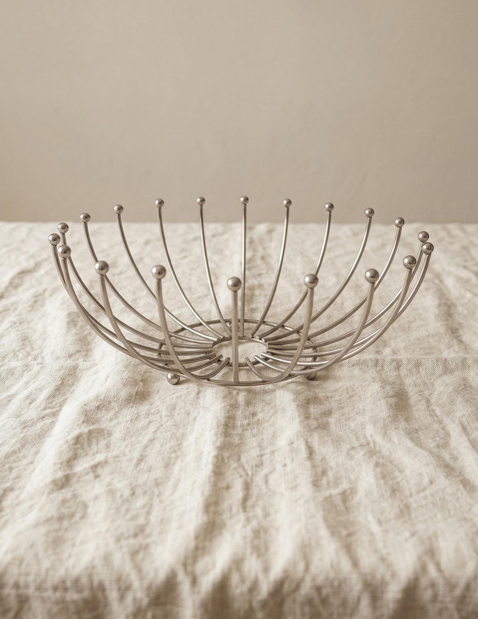 Mid-Century Modern Sputnik Fruit Bowl | 1960s Atomic Wire Basket with Colorful Balls | Retro Pop Art Table Centerpiece
