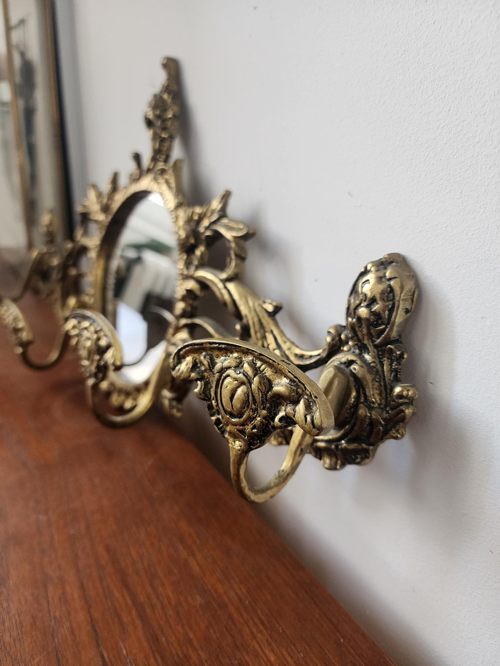 Vintage Ornate Wall Mirror with Hooks, Baroque Style Gold Wall Mirror Rack, Decorative Coat Key Holder Mirror, Hollywood Regency Wall Decor