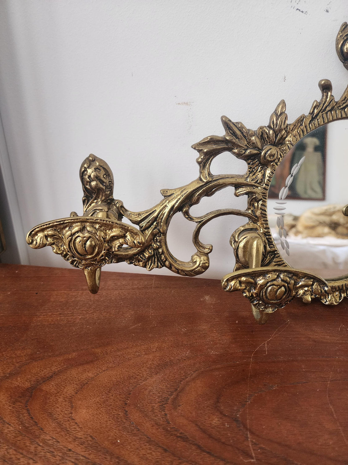 Vintage Ornate Wall Mirror with Hooks, Baroque Style Gold Wall Mirror Rack, Decorative Coat Key Holder Mirror, Hollywood Regency Wall Decor