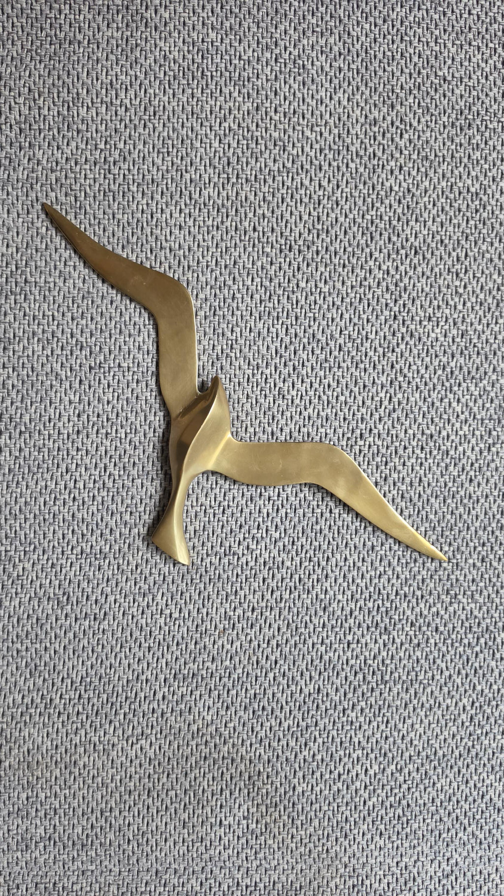 Vintage Brass Seagull Wall Decor, Mid Century Modern Flying Bird Wall Art, Minimalist Coastal Sculpture, Hollywood Regency Accent