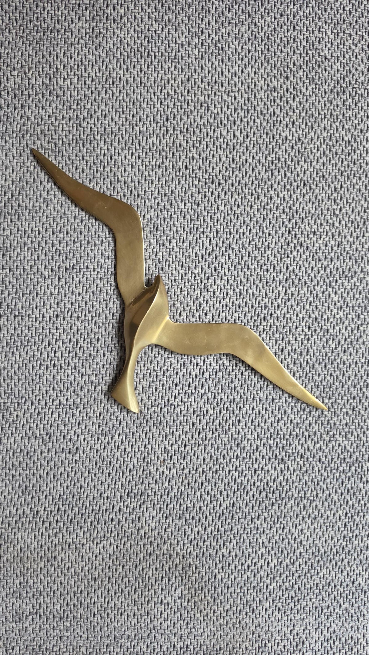 Vintage Brass Seagull Wall Decor, Mid Century Modern Flying Bird Wall Art, Minimalist Coastal Sculpture, Hollywood Regency Accent
