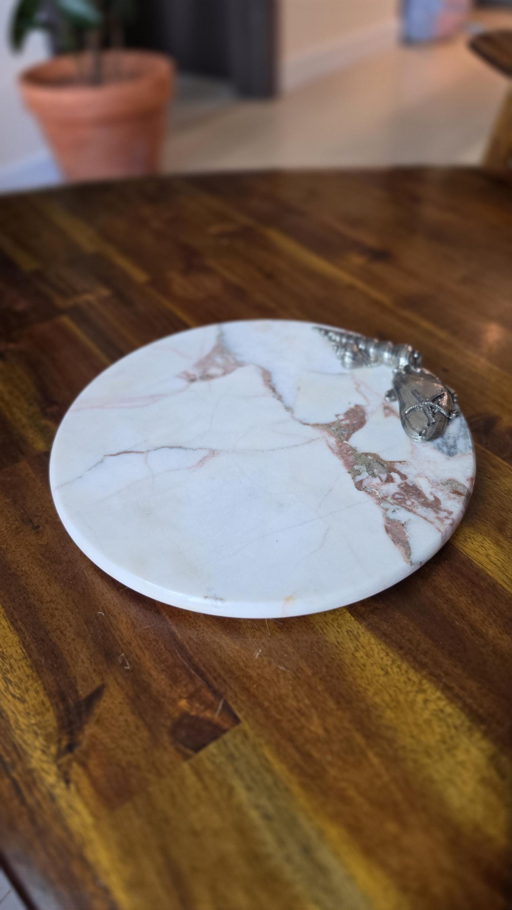 Vintage Marble Tray with Metal Handle, Round Stone Serving Platter, Italian Style Cheese Board, Decorative Marble Dish, Seagull 1995