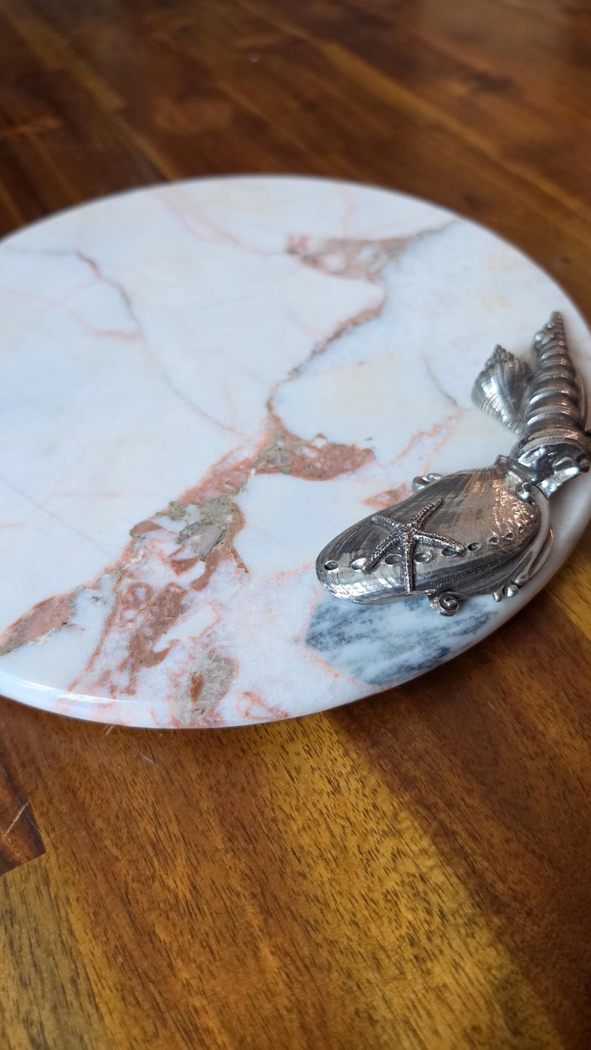Vintage Marble Tray with Metal Handle, Round Stone Serving Platter, Italian Style Cheese Board, Decorative Marble Dish, Seagull 1995