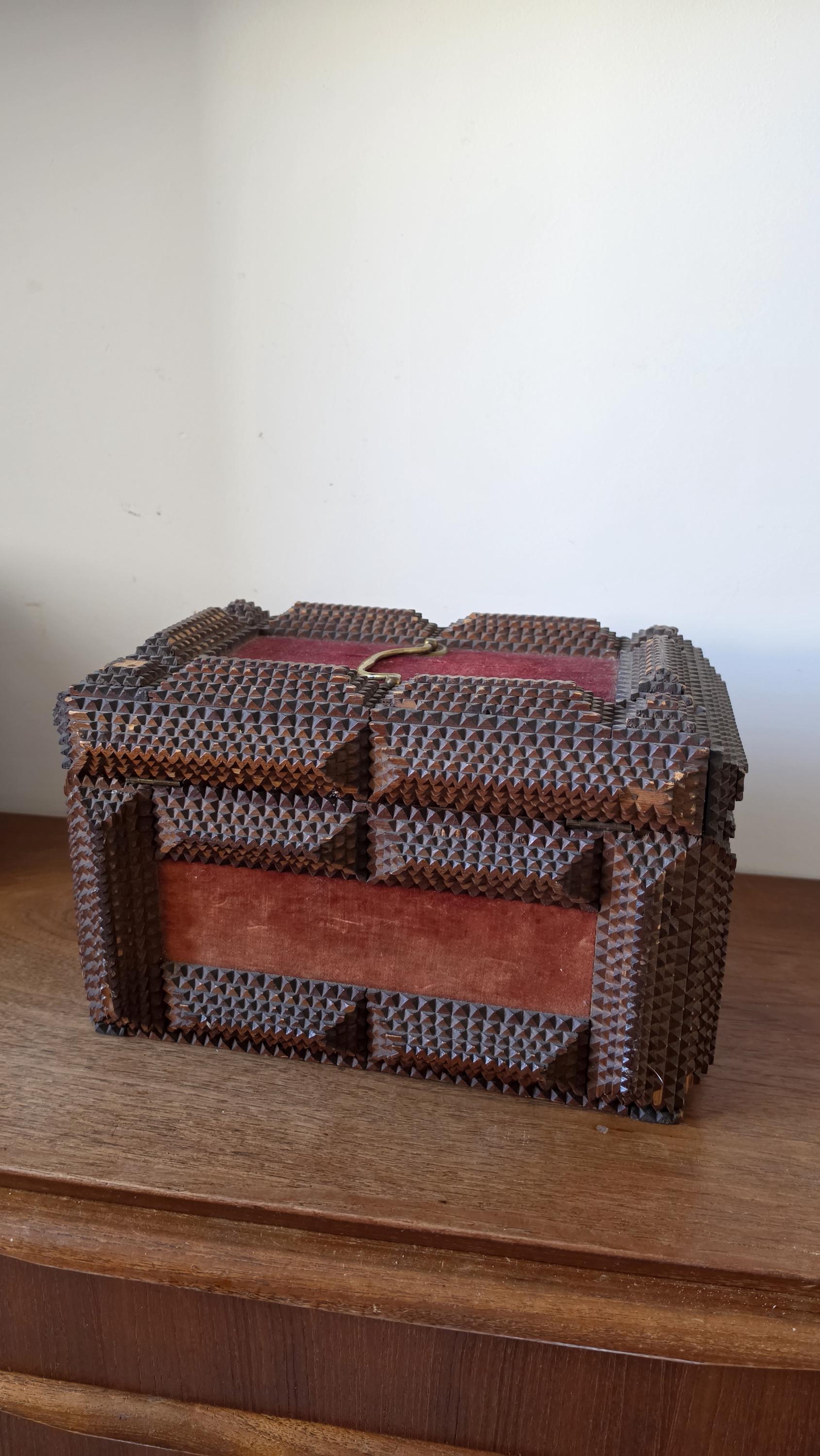 Antique Tramp Art Wooden Box, Hand Carved Folk Art Chest, Chip Carved Jewelry Box, Rustic Primitive Storage, Collectible Decor
