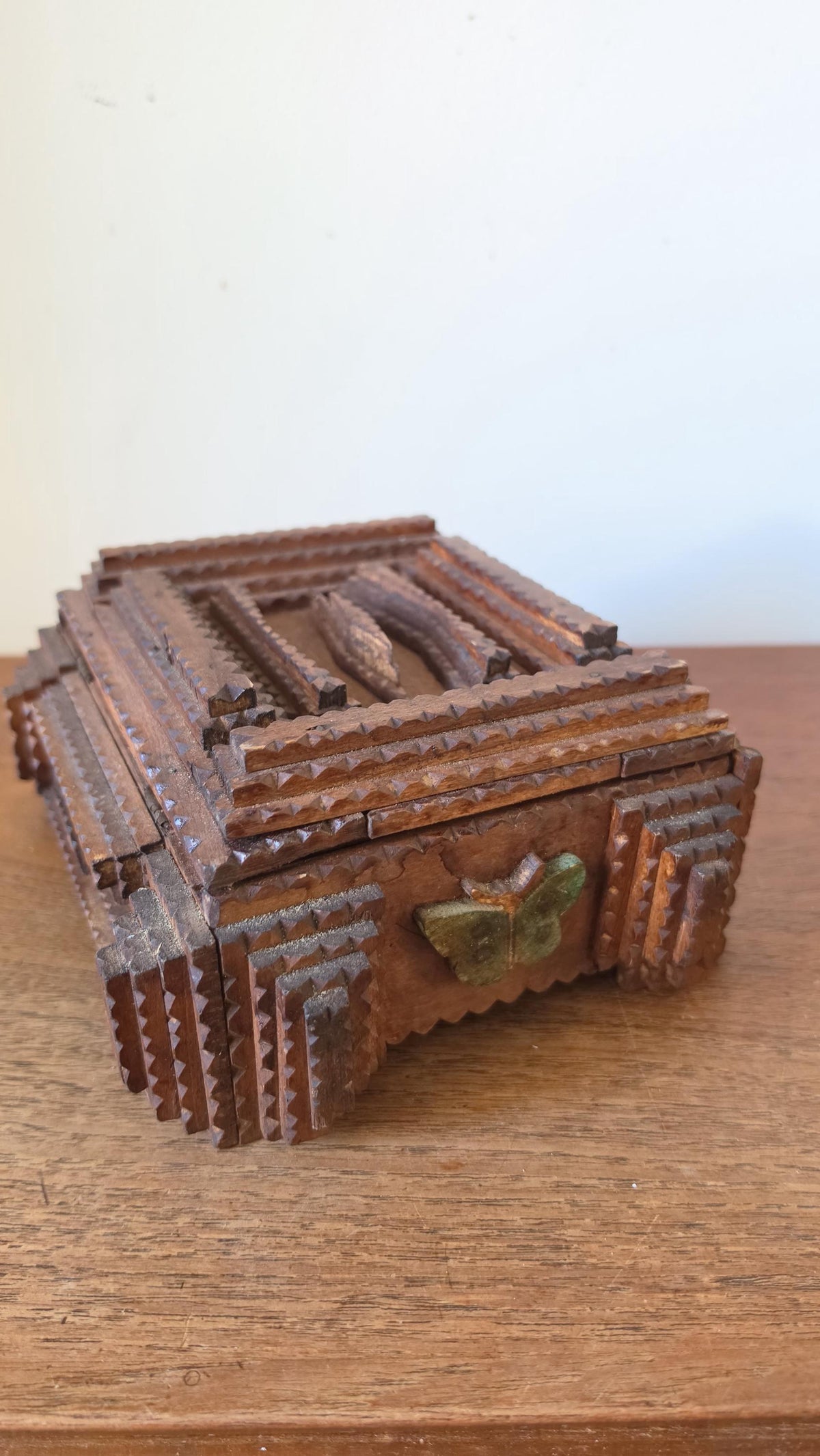 Vintage Tramp Art Wooden Box, Hand Carved Folk Art Jewelry Box, Layered Chip Carved Rustic Storage Box, Primitive Decor