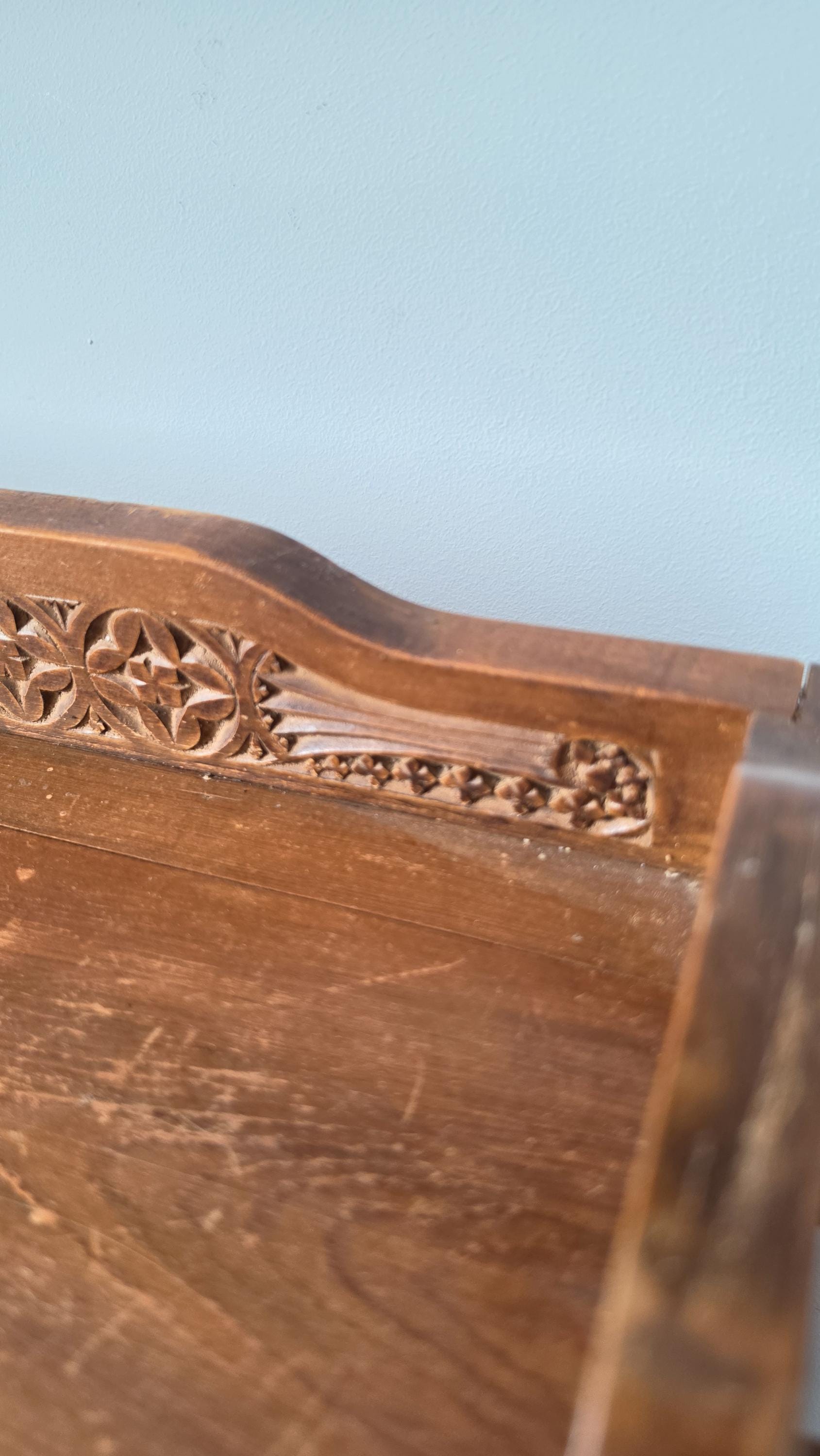 Vintage Wooden Wall Shelf, English Cottage Hanging Shelf, Rustic Farmhouse Plate Rack, Carved Wood Kitchen Shelf, Country Bathroom Storage