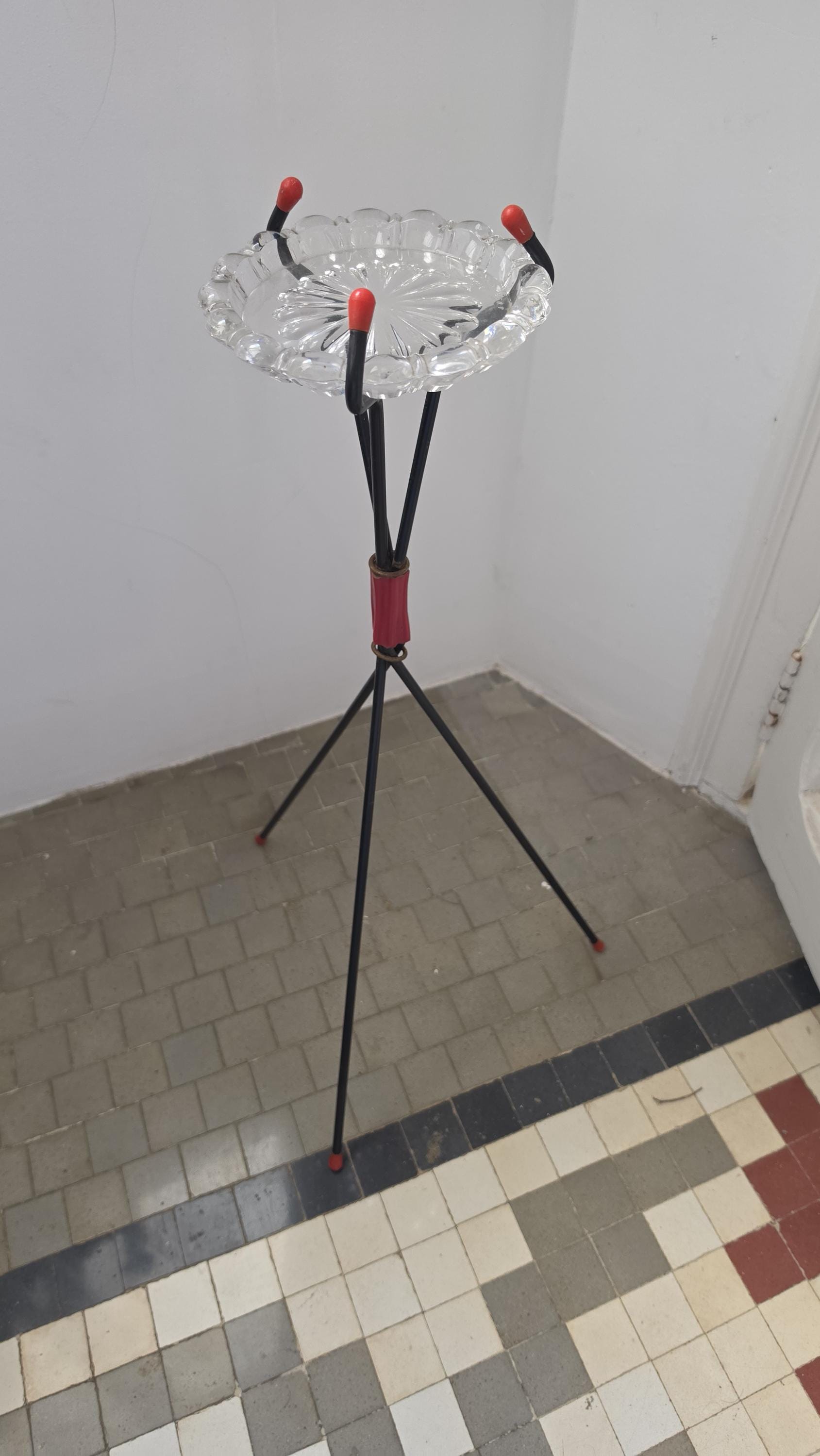 Vintage Val Saint Lambert Floor Ashtray Stand, Belgian Crystal Ashtray on Atomic Tripod Stand, Mid Century Modern Decor