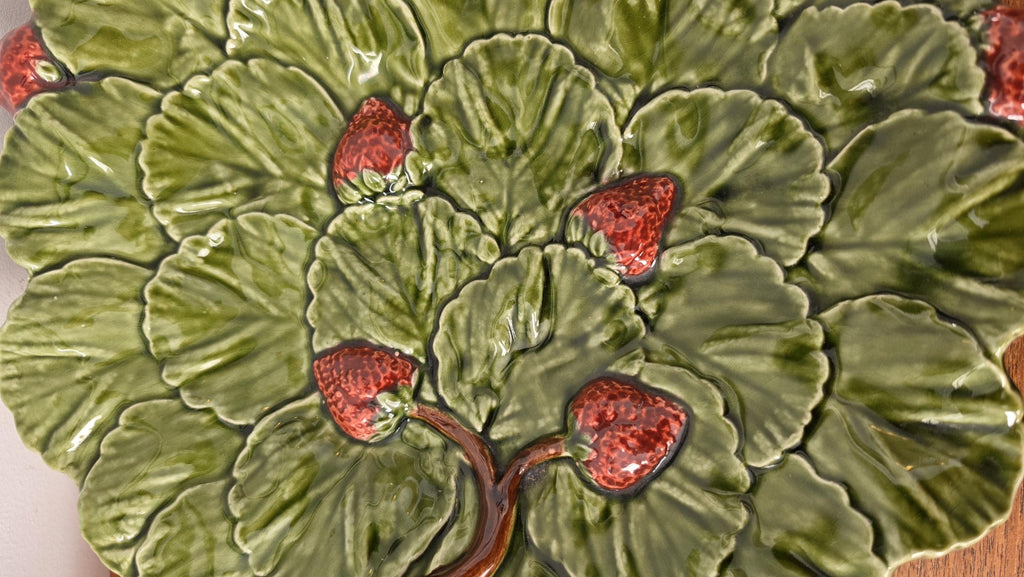 Vintage Majolica Strawberry Plate, Portuguese Ceramic Strawberry Platter, Cottagecore Serving Dish, Botanical Fruitware Decor