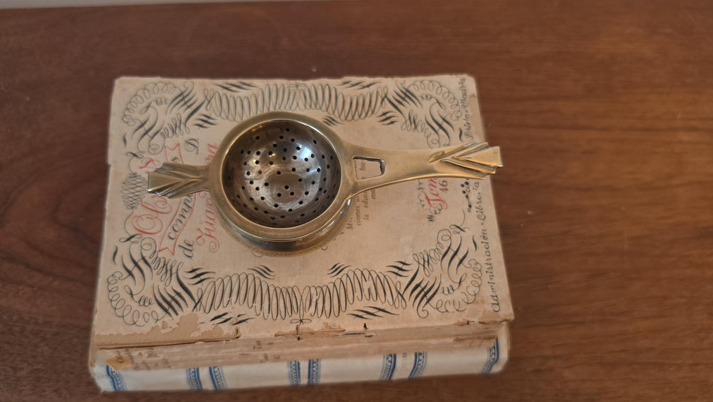 Vintage Silver Plated Tea Strainer with Drip Bowl, Tarnished Loose Leaf Tea Sieve, English Tea Accessory, Decorative Serving Piece