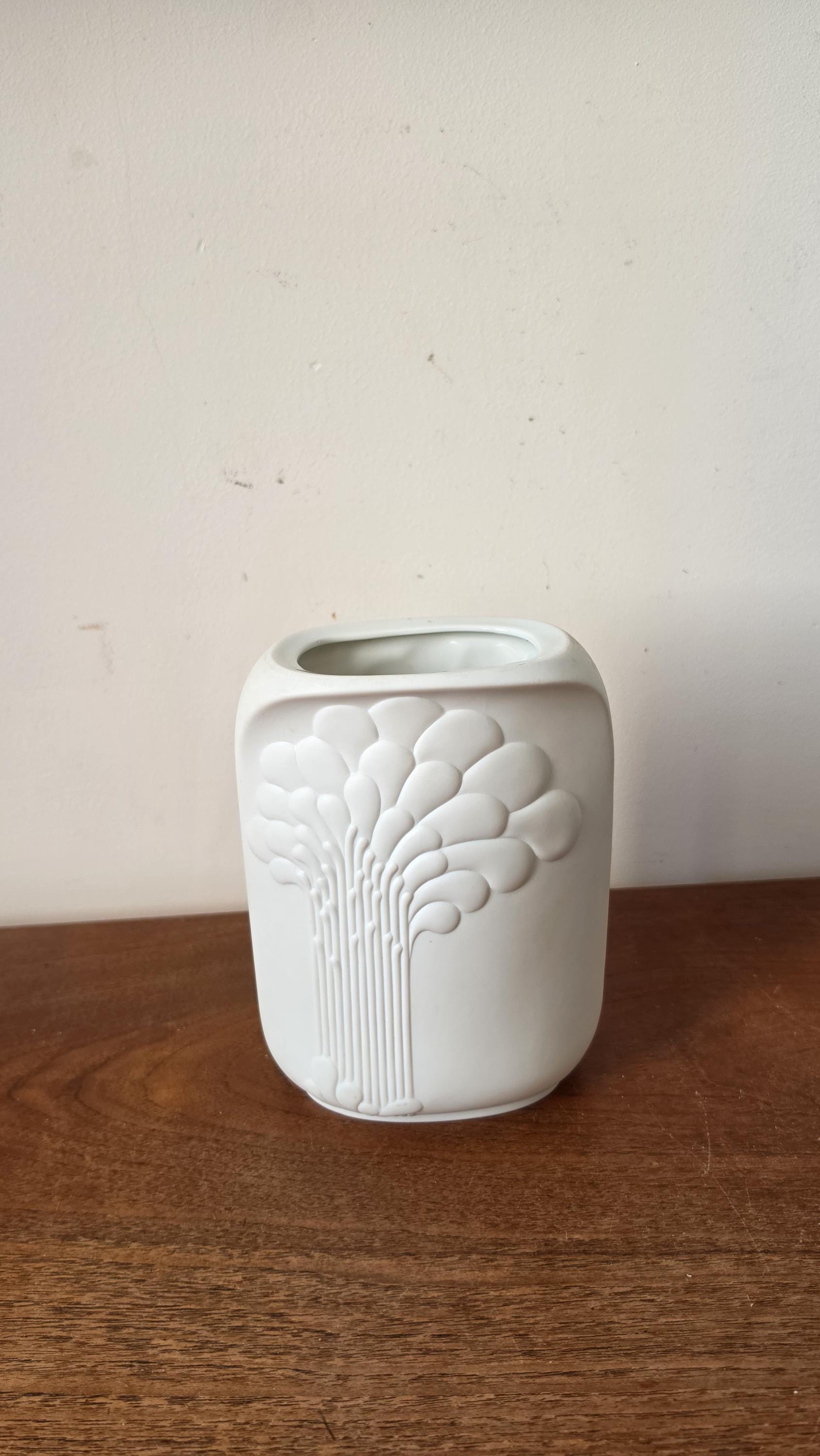 Vintage Kaiser Bisque Porcelain Vase West Germany, Mid Century Matte White Relief Vase, Modernist Floral Vessel