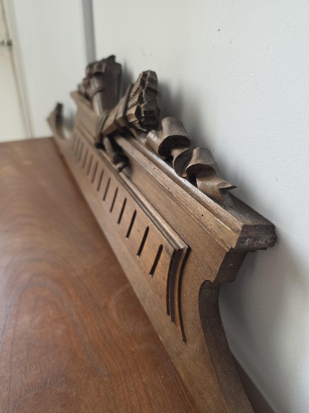 Antique Style Carved Wood Pediment Wall Decor, French Architectural Salvage Crest, Ornate Wood Overdoor Panel, Vintage Wall Accent