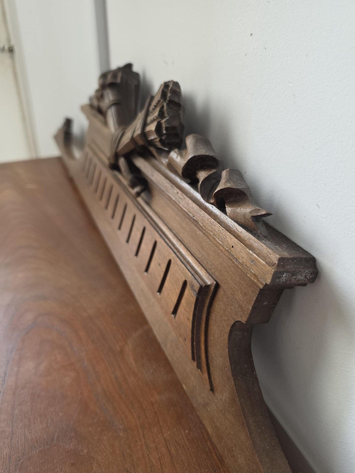 Antique Style Carved Wood Pediment Wall Decor, French Architectural Salvage Crest, Ornate Wood Overdoor Panel, Vintage Wall Accent