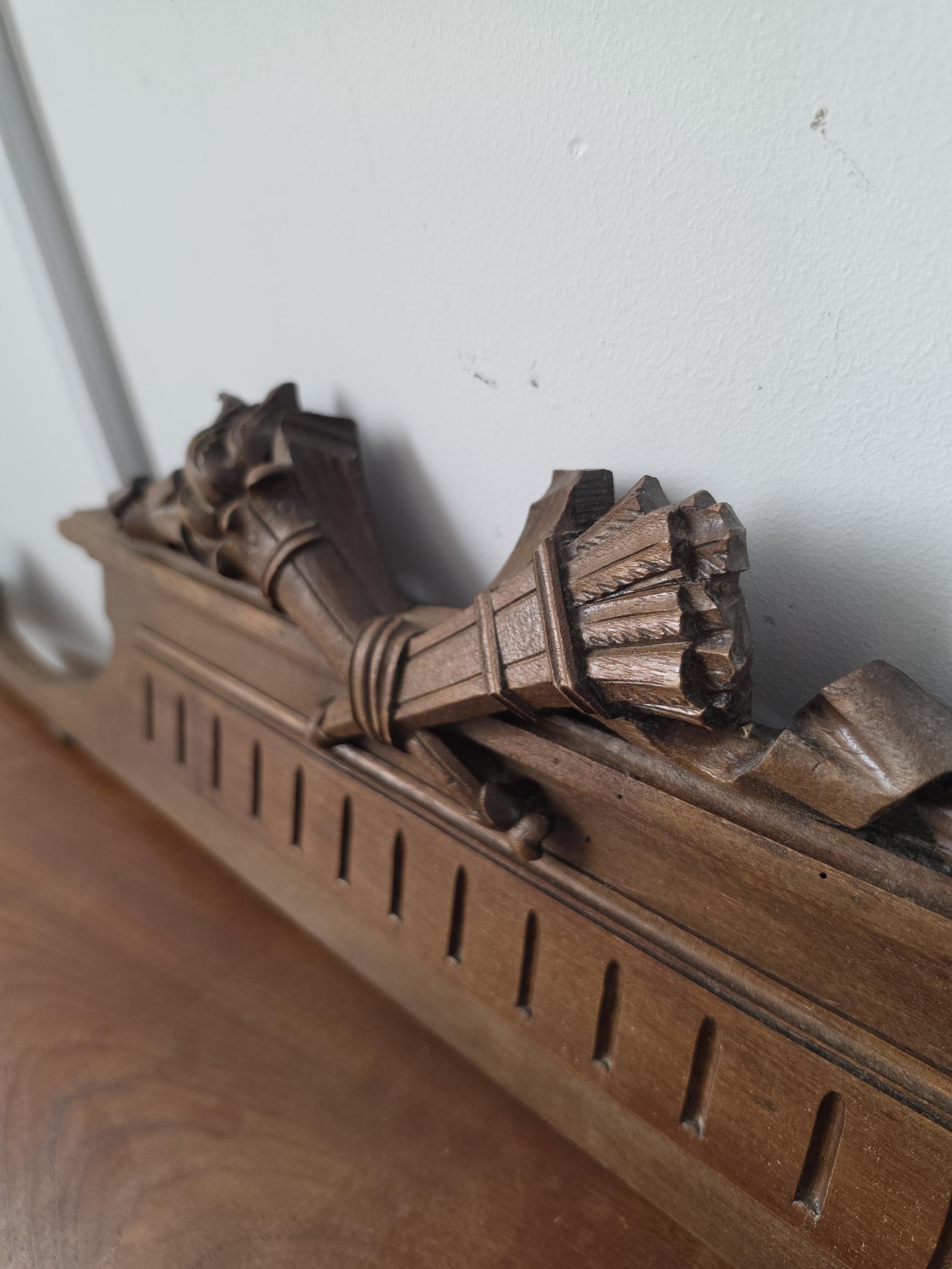 Antique Style Carved Wood Pediment Wall Decor, French Architectural Salvage Crest, Ornate Wood Overdoor Panel, Vintage Wall Accent