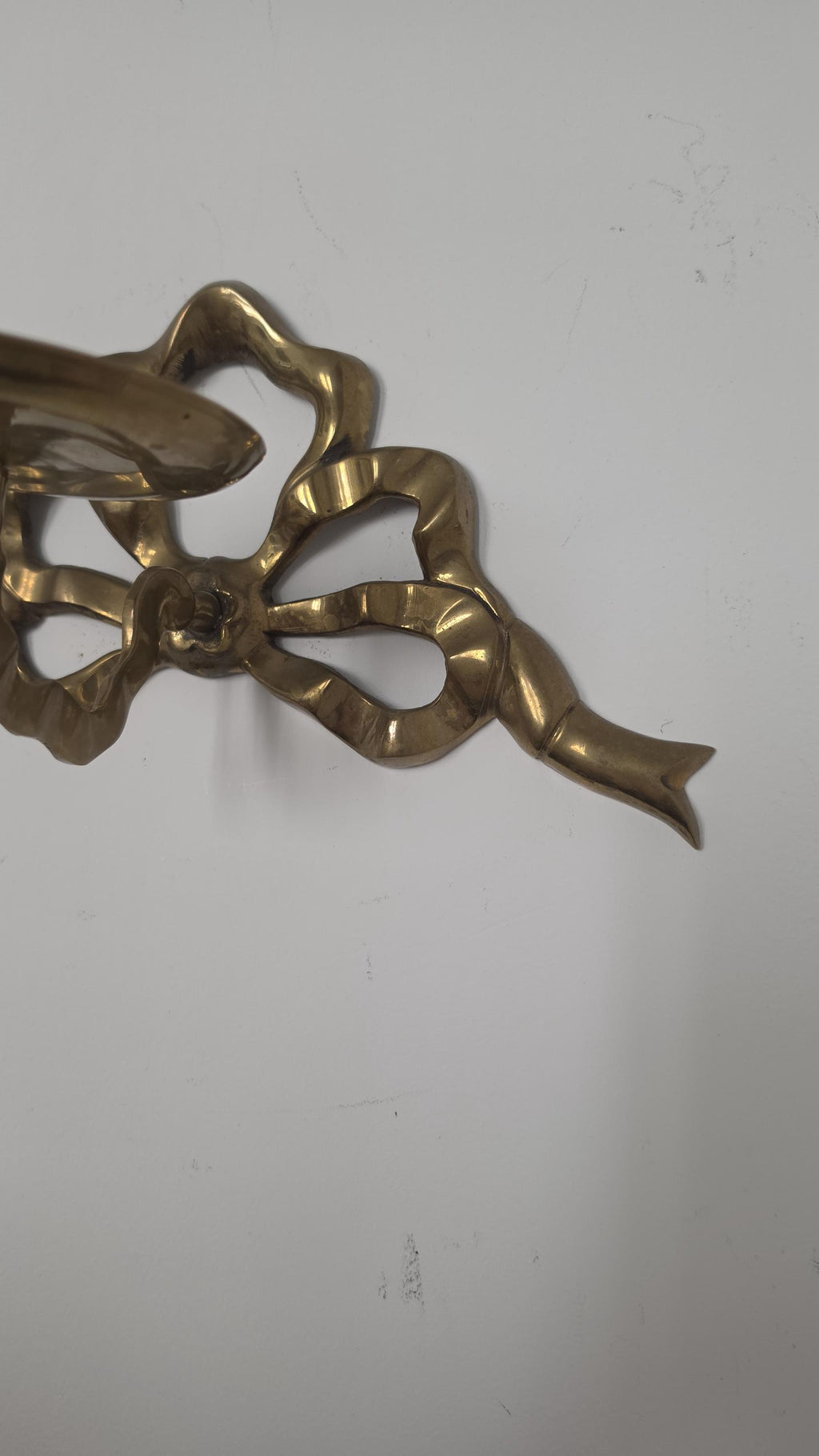 Vintage Brass Ribbon Wall Candle Holder, Hollywood Regency Sconce, Bow Wall Candle Shelf, French Country Decor, Ornate Brass Candleholder