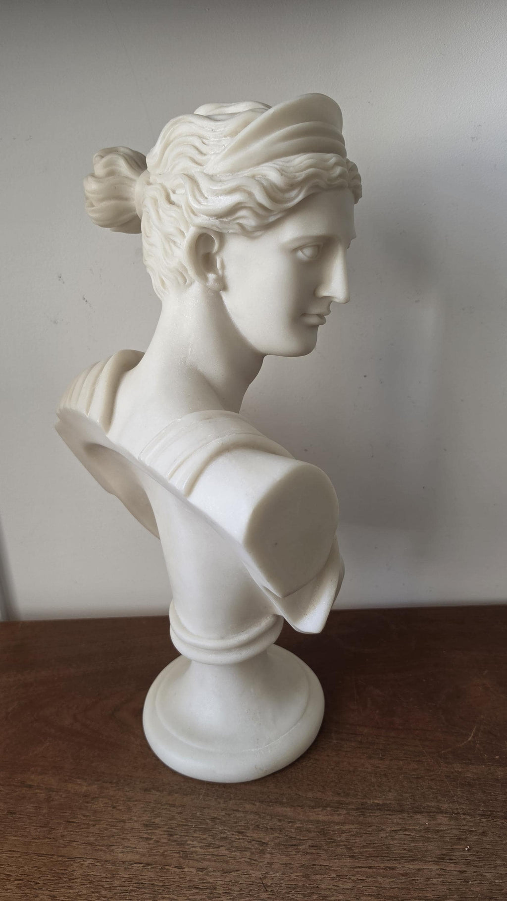 Large Resin Classical Goddess Bust Sculpture, Greco Roman Artemis Statue, Neoclassical Decor, White Roman Bust, Grandmillennial Shelf Decor