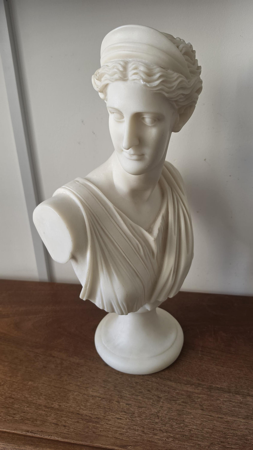 Large Resin Classical Goddess Bust Sculpture, Greco Roman Artemis Statue, Neoclassical Decor, White Roman Bust, Grandmillennial Shelf Decor