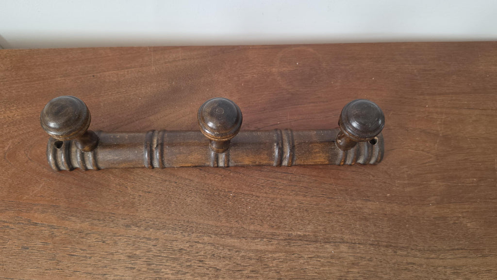 Vintage Wooden Wall Coat Rack, 3 Peg Coat Hook, Rustic Farmhouse Wall Organizer, Dark Wood Hat Rack, Entryway Towel Holder