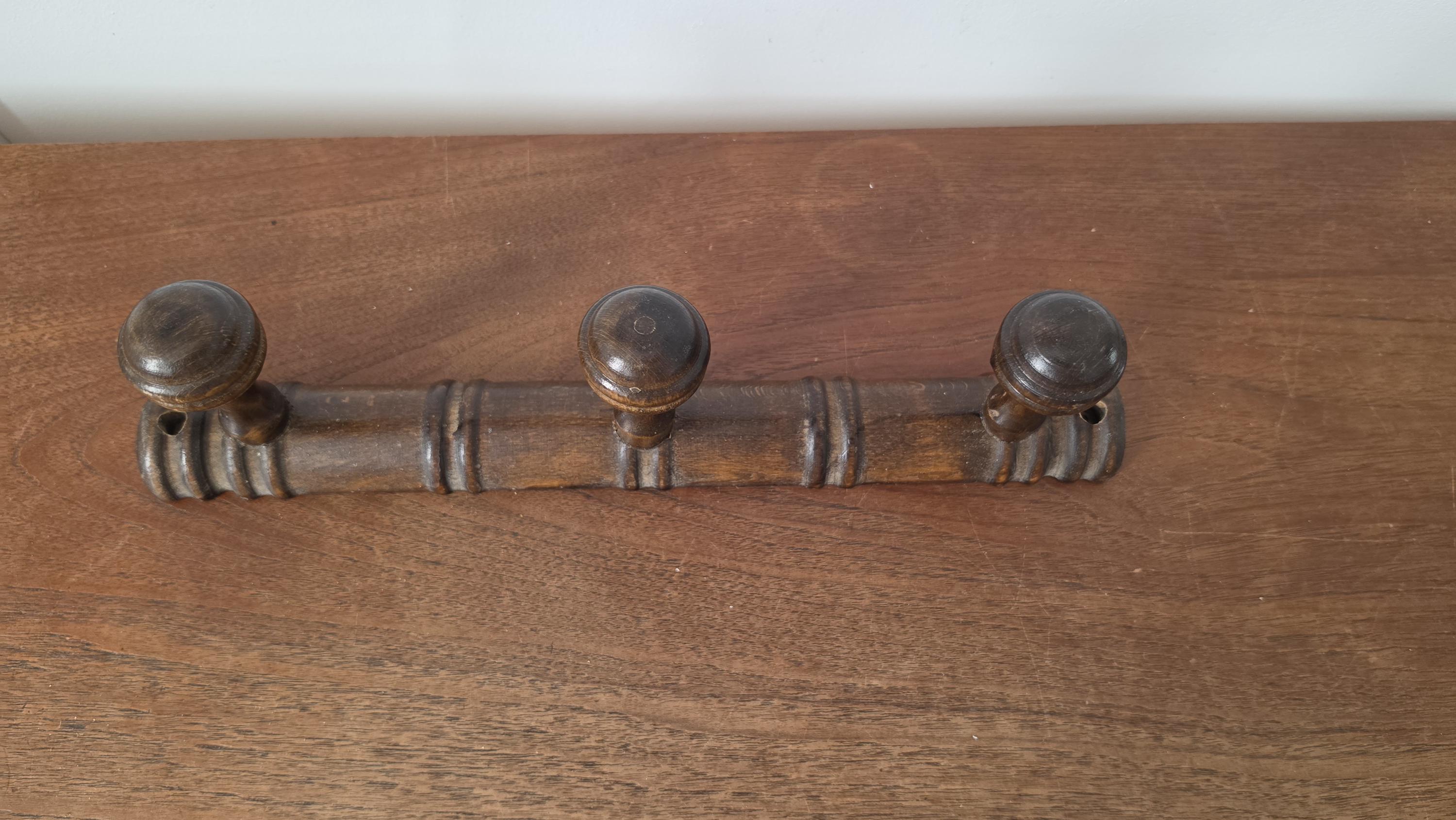 Vintage Wooden Wall Coat Rack, 3 Peg Coat Hook, Rustic Farmhouse Wall Organizer, Dark Wood Hat Rack, Entryway Towel Holder