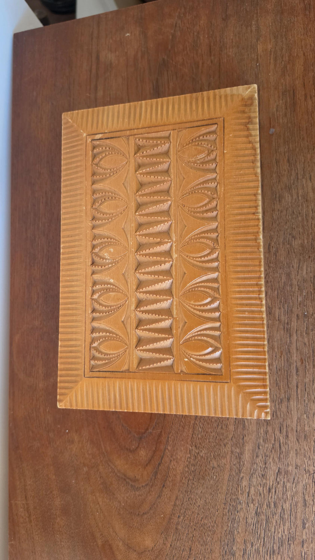 Hand Carved Wooden Keepsake Box, Folk Art Storage Box, Scandinavian Carved Wood Box, Rustic Jewelry Box, Primitive Decorative Box