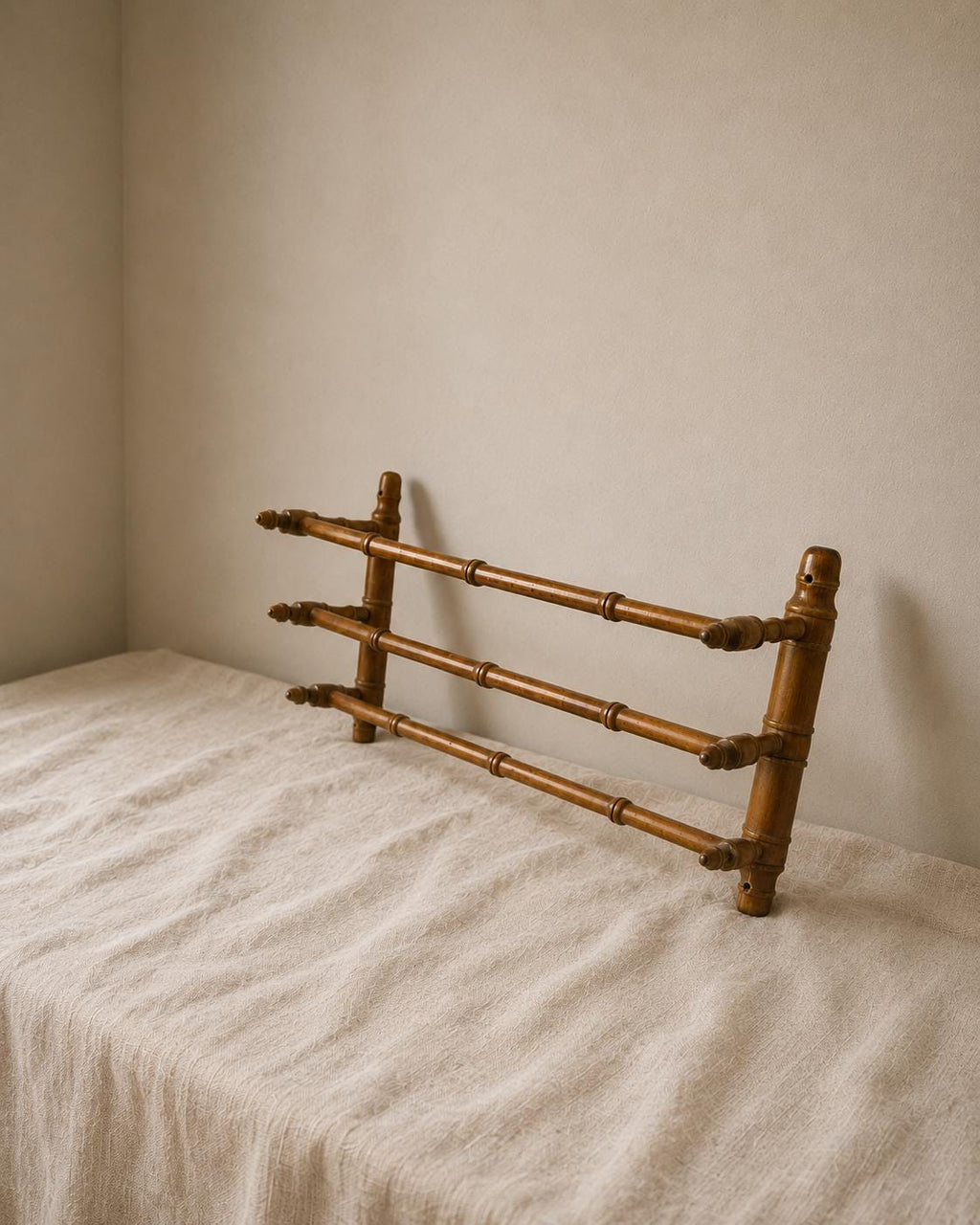 Vintage Bamboo Wall Towel Rack