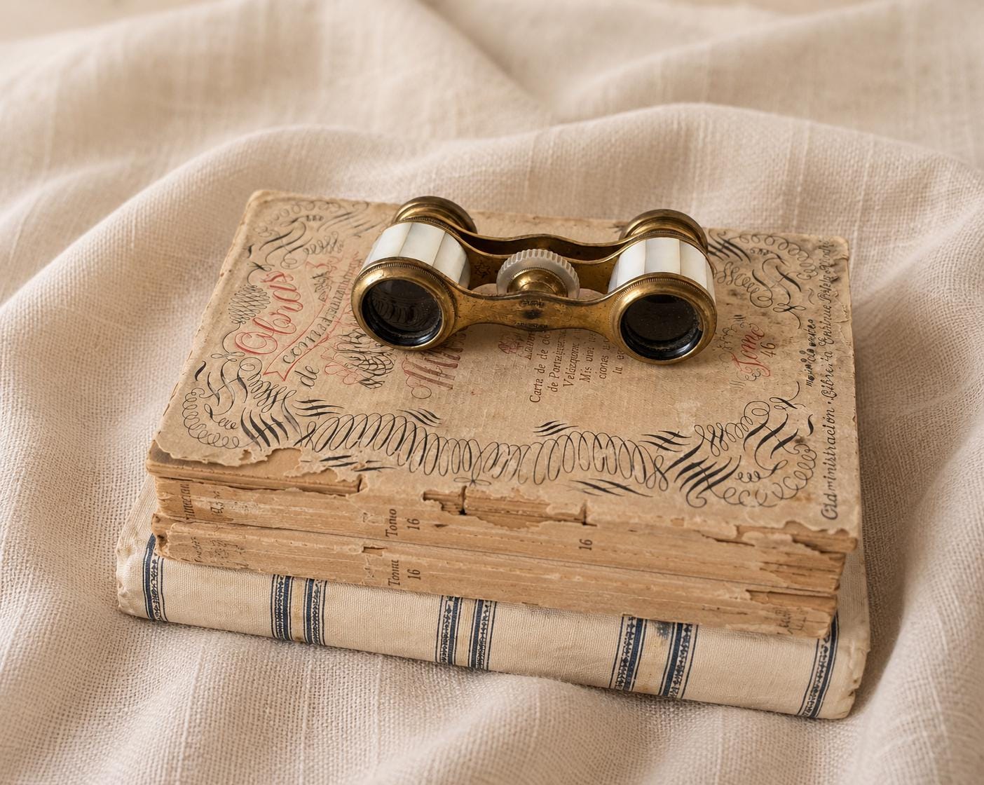 Antique Colmont Paris Mother of Pearl Opera Glasses