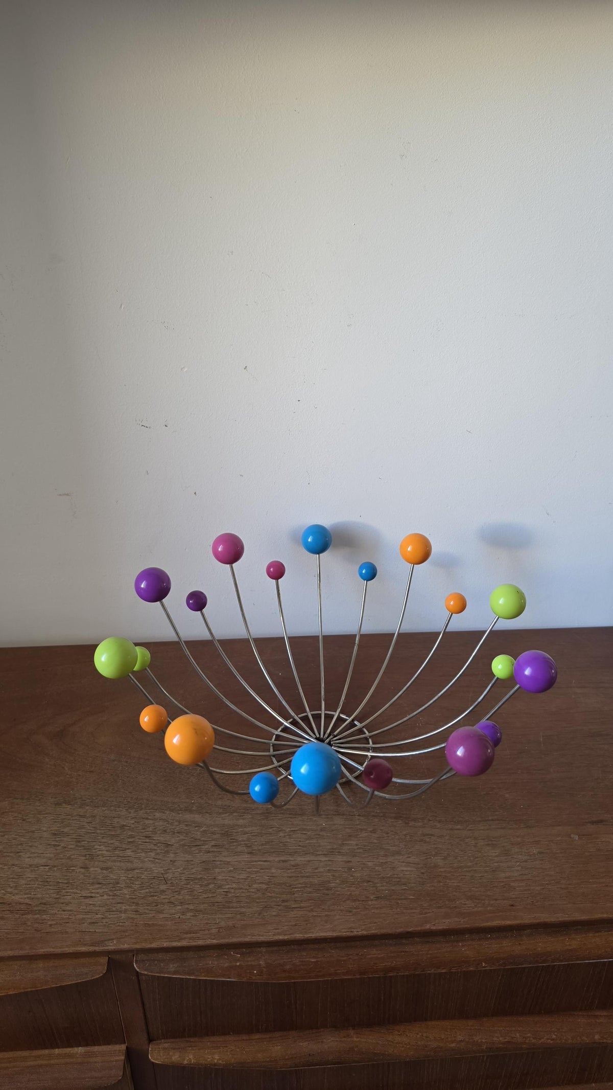 Vintage Sputnik Fruit Bowl, Mid Century Modern Atomic Wire Fruit Basket, Colorful Ball Centerpiece, Space Age Chrome Bowl, Eames Era Decor
