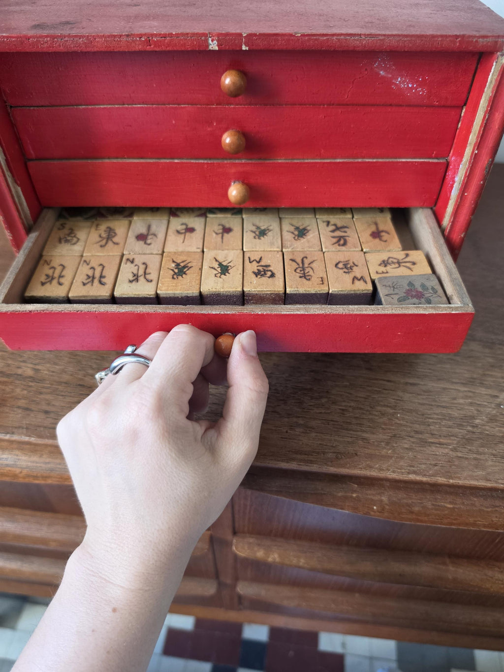 Vintage Japanese Mahjong Set in Red Wooden Cabinet, Complete Mah Jong Game, Hand Painted Bamboo Tiles, Mid Century Asian Decor