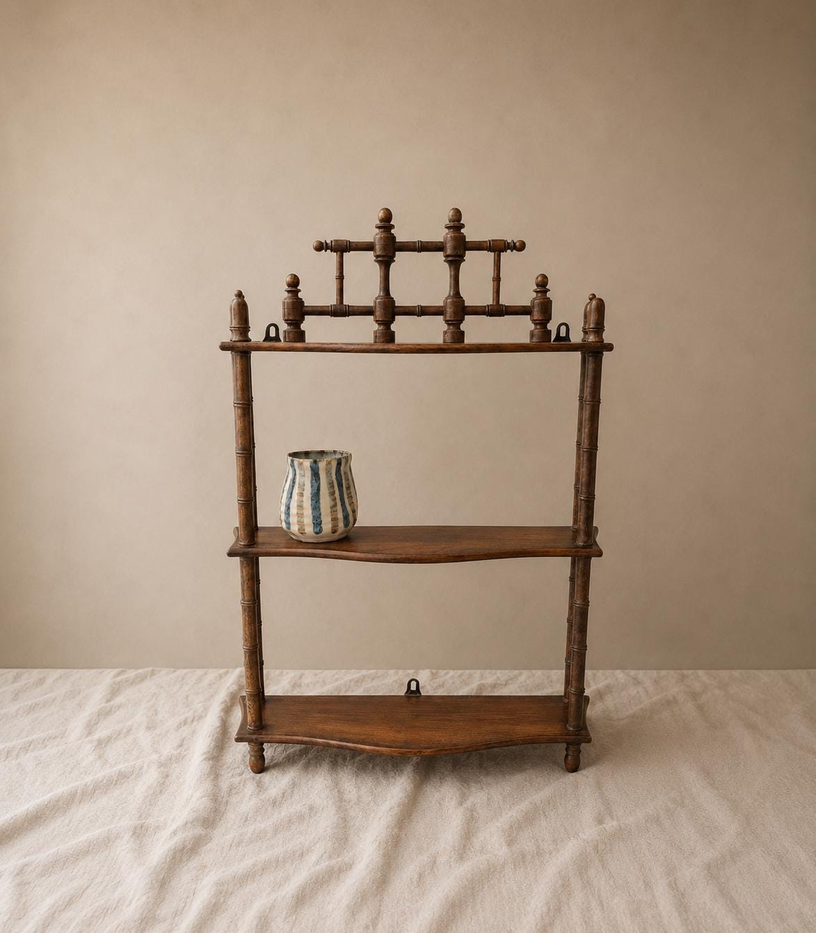 Vintage Bamboo Wall Shelf Faux Bamboo Étagère Hollywood Regency Wall Display Shelf Chinoiserie Cottage Bookcase Decor