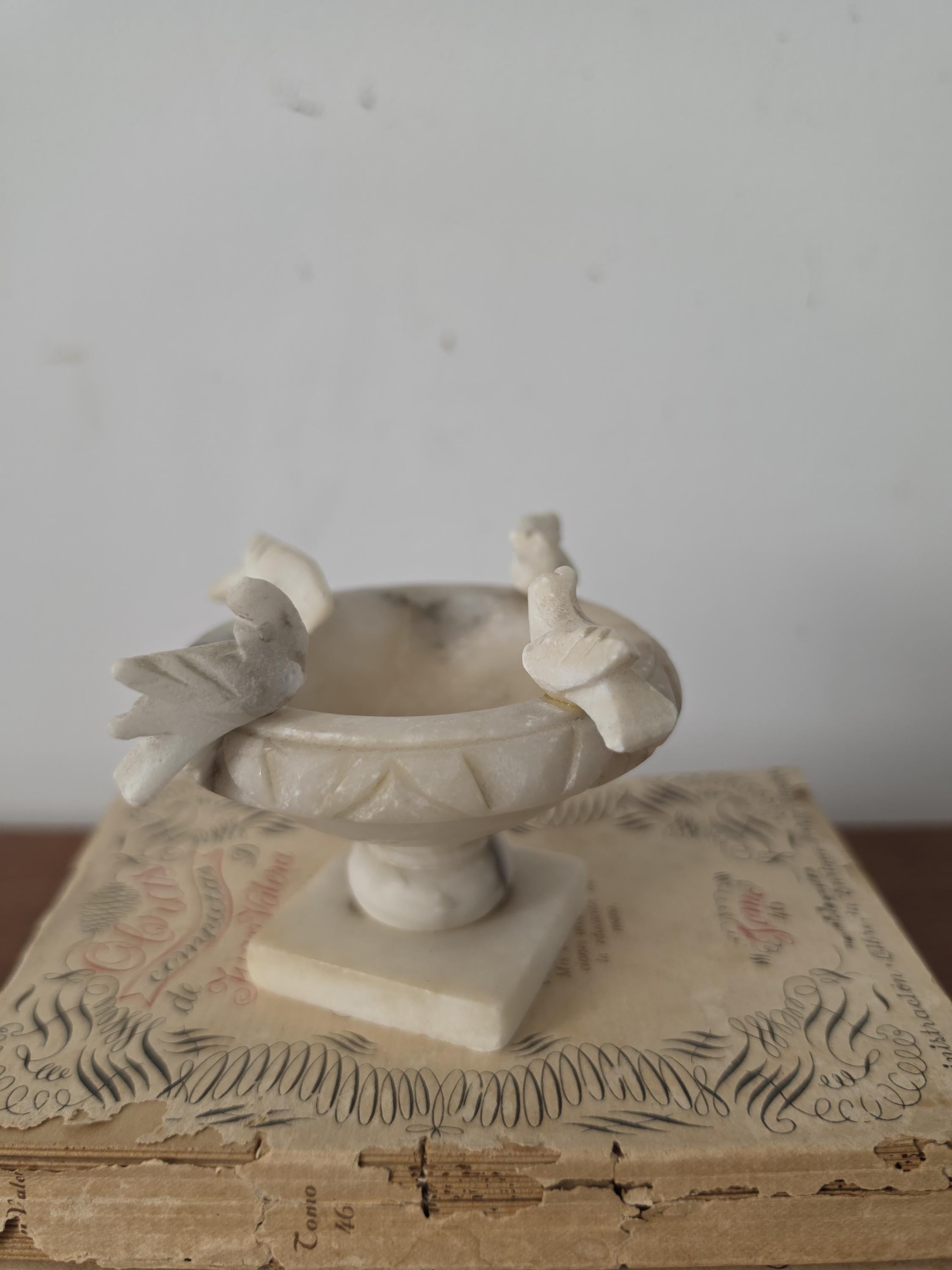 Vintage Italian Alabaster Bird Bath Trinket Dish Hand Carved Marble Birds Soap Dish Ring Holder Made in Italy